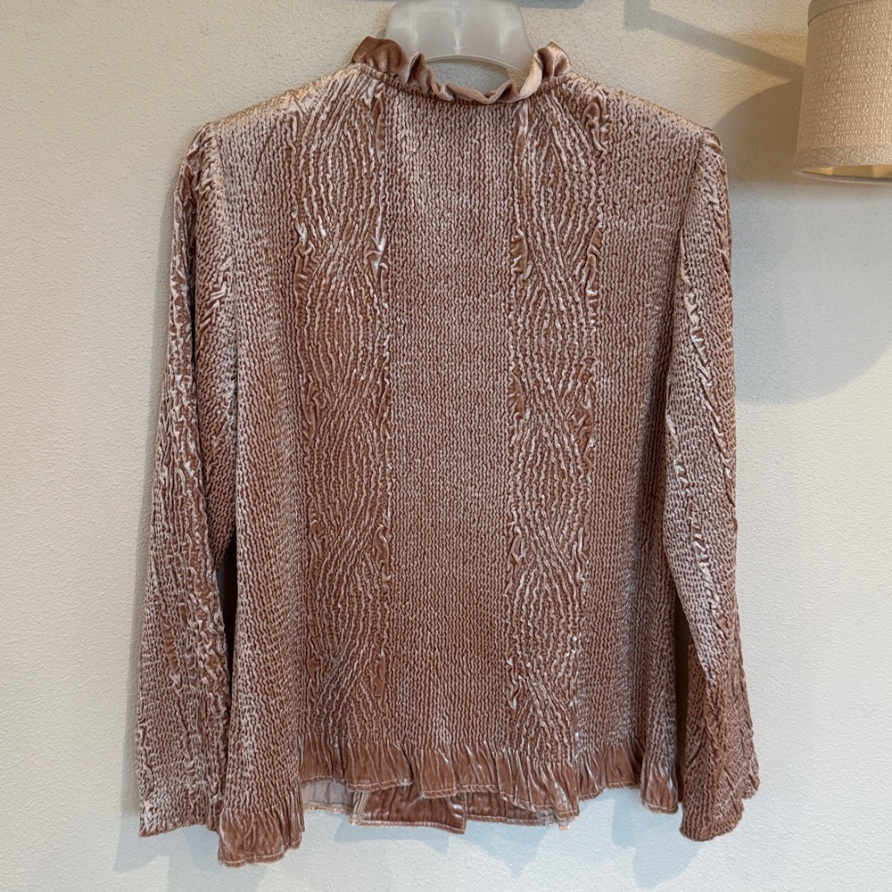 Chico's Keily Rippled Ruffle Jacket in stardust velvet size 2 - Picture 6 of 7